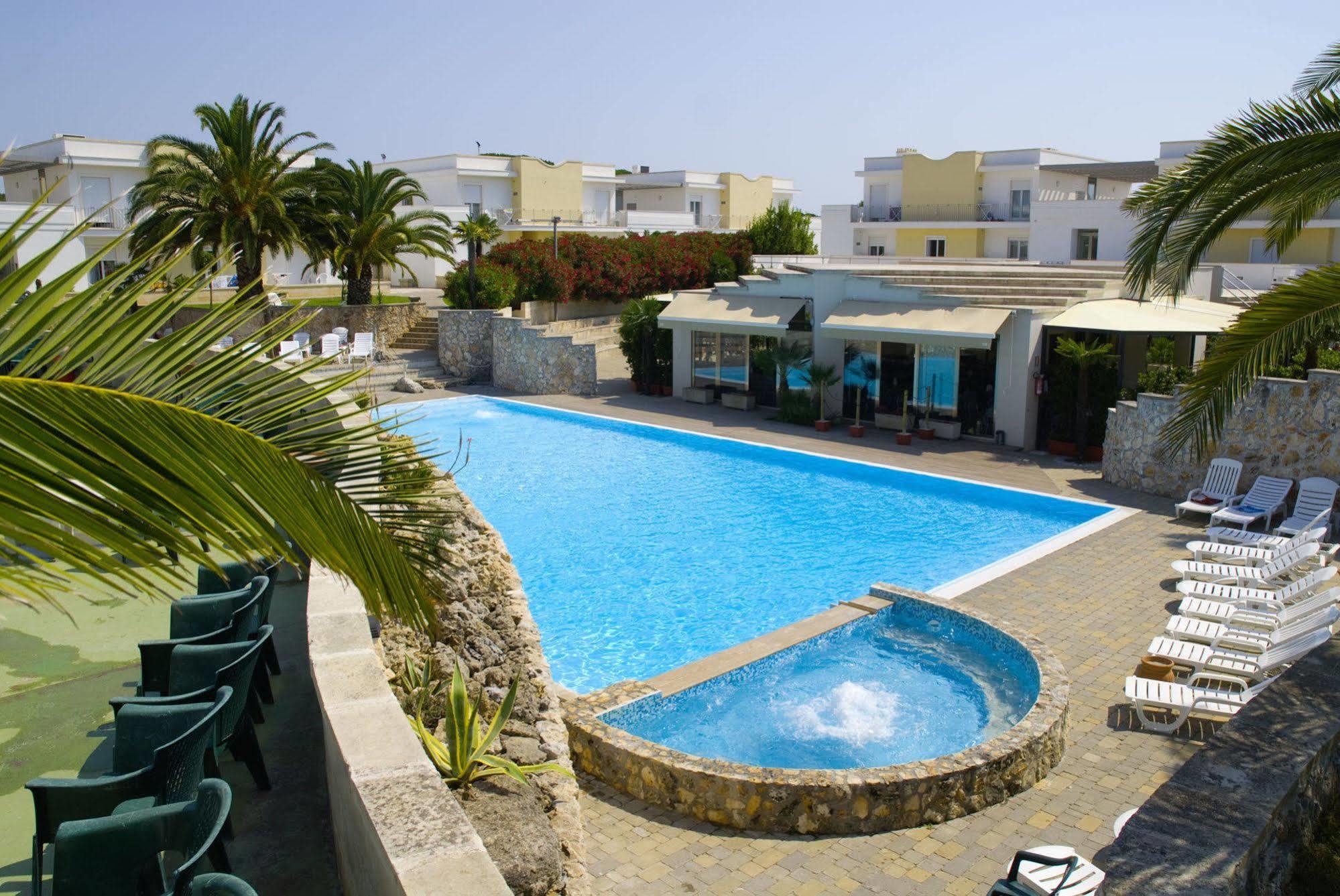 Hotel Club Koine Otranto Exterior foto